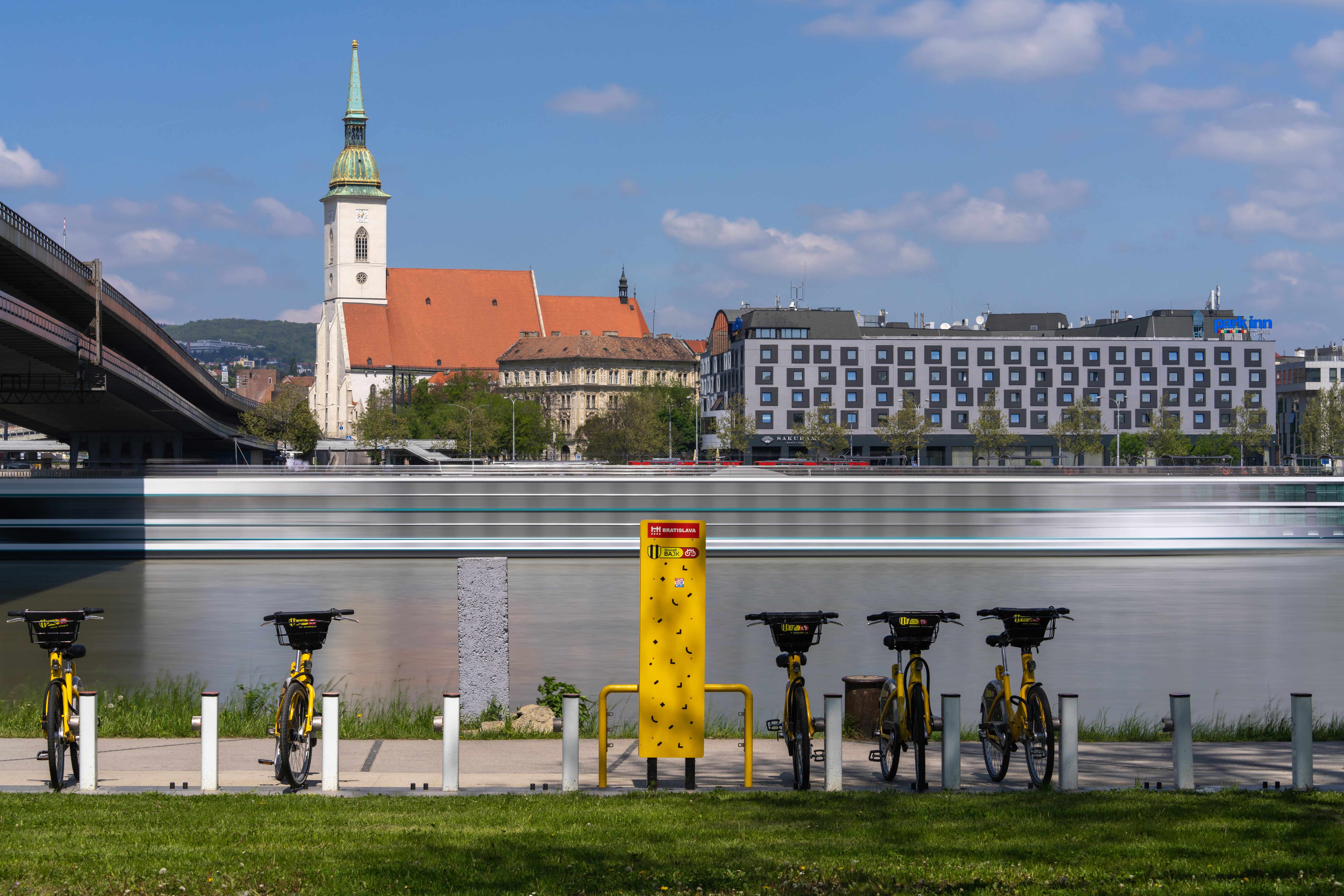  magnetický filtr VFFOTO ND 8000 x NANO-PRO Klepněte a táhněte pro přesunutí 
